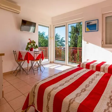 Guest house Car Crikvenica