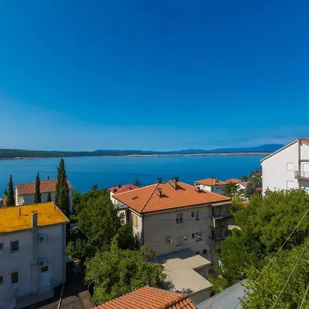 Car Crikvenica